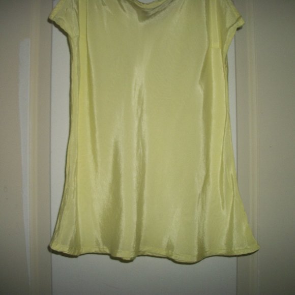 CHARMING CHARTRUSE RAYON CAMI ONE SIZE - Picture 3 of 5